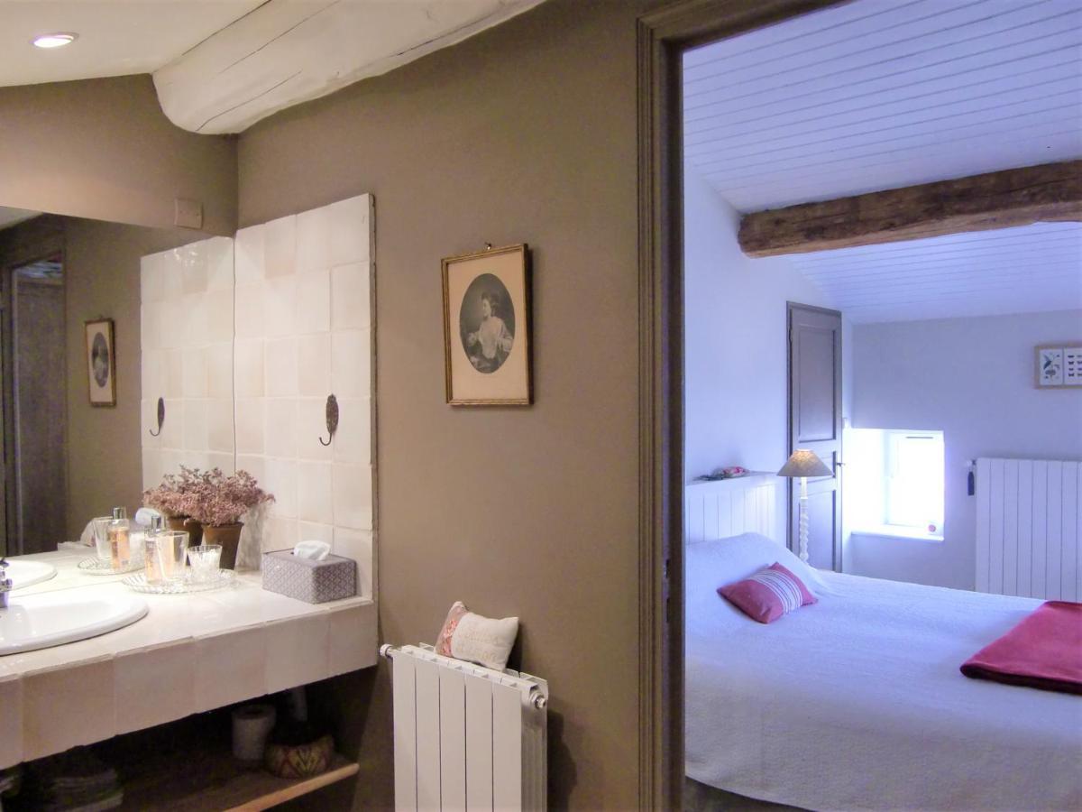 Du Cote De L'Ombriere Bed & Breakfast Geay  Exterior photo